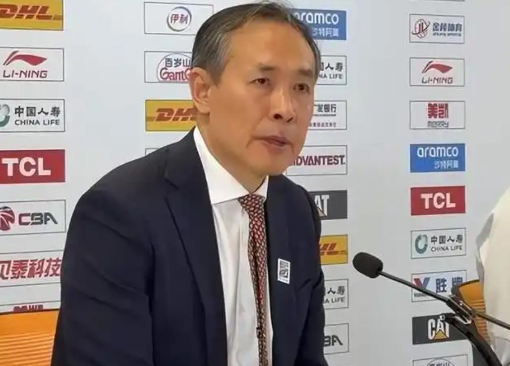 世界杯手机观看-CBA排行榜大变：北京掉出前5浙江挤进前4，广东冲第1，上海9连胜