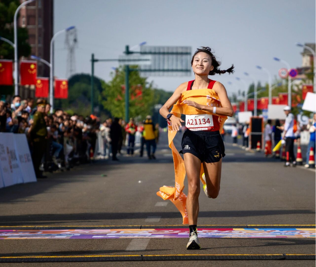 世界杯手机观看-重赏之下群星闪耀，且看金标重马5.5万美元冠军特奖落谁家