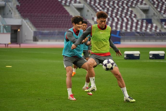 世界杯app下载地址-神奇主帅米卢自荐首席助教?海港外援选择坚持走 “咸菜泡饭 路线