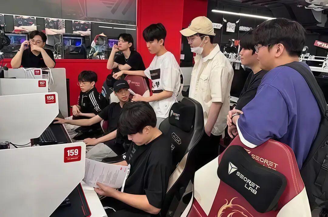 世界杯官网入口-冬记 | 顶级青训应该是什么样?