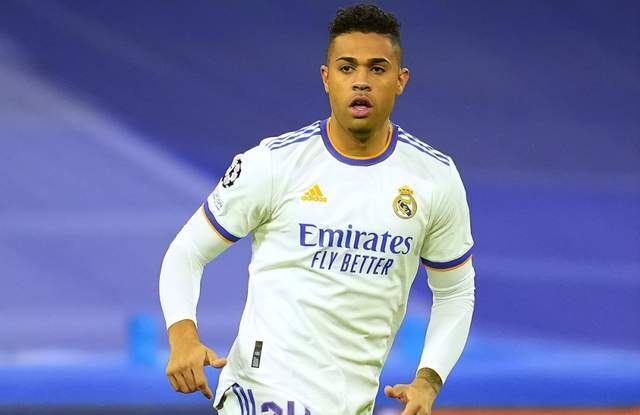 世界杯手机观看-身价仅80万!前皇马7号沉沦:西甲10场0球 球队濒临降级区