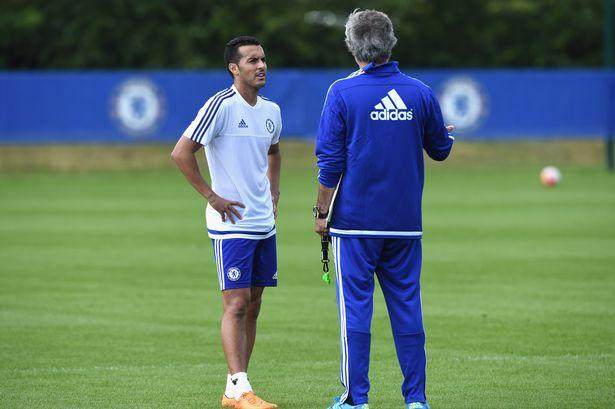 世界杯官方app-穆里尼奥驾临罗马将士做何感想？有人点赞有人心慌