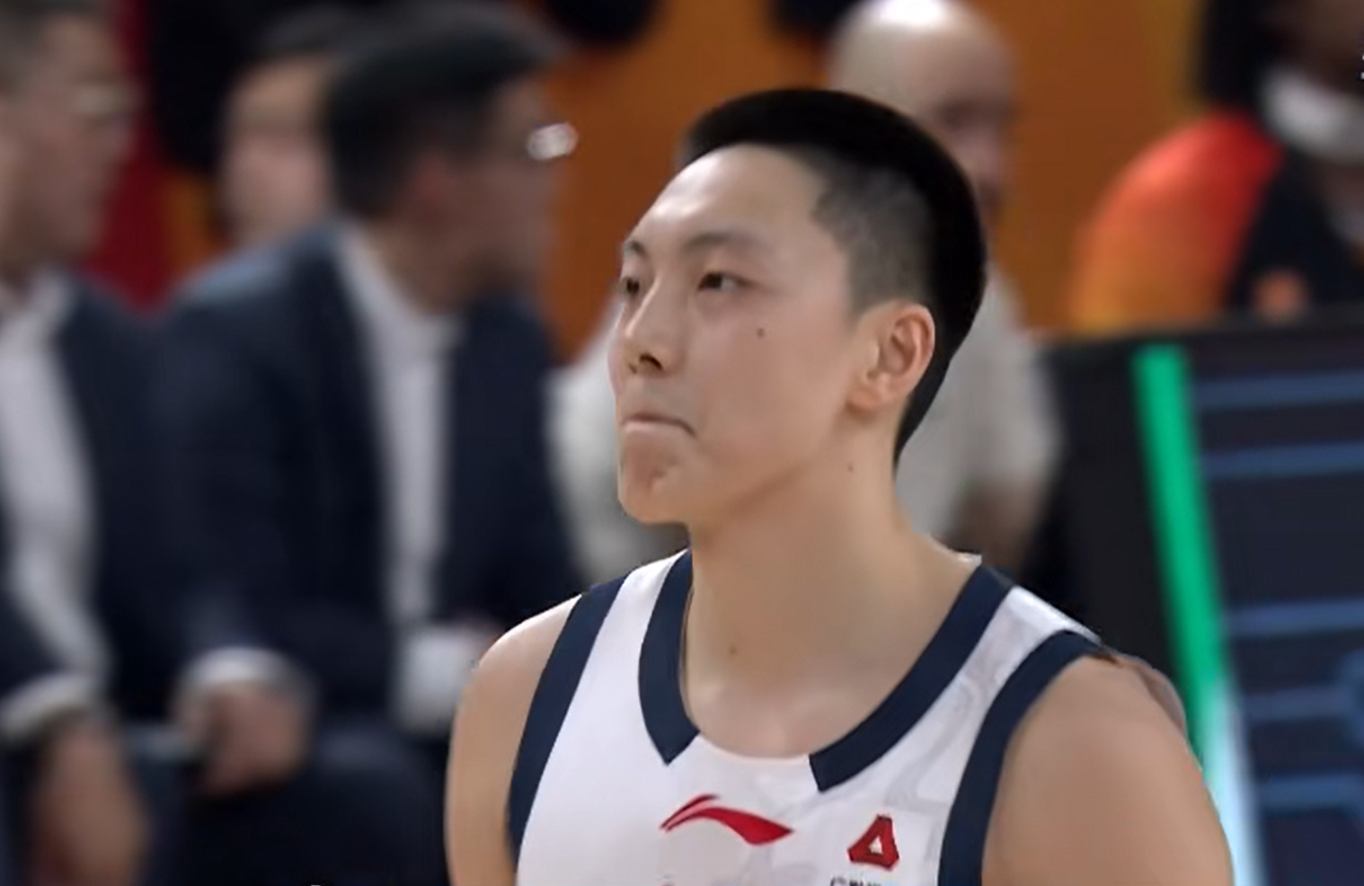 世界杯官方app-1分,2分,2分!3大主力表现低迷,广东队赢球 杜锋也不开心